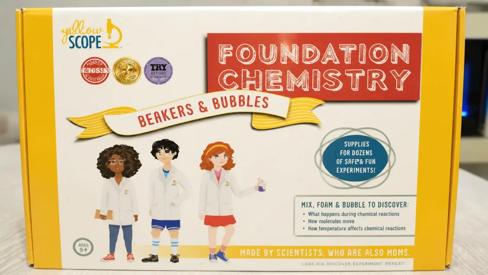 Yellow Scope Foundation Chemistry Kit (Beakers & Bubbles)